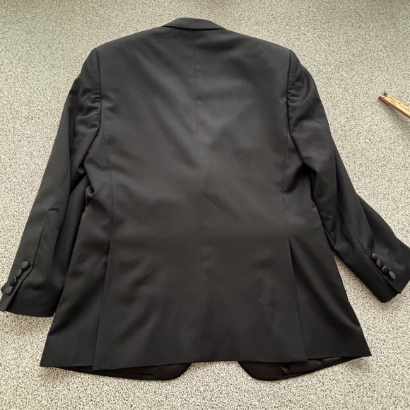Jos A Bank Tuxedo Traveler Suit Wool Black Shawl Collar Formal 41R - Picture 11 of 16